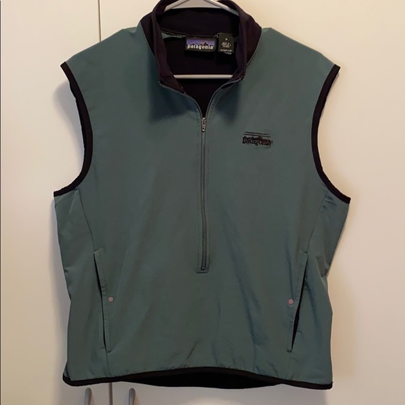 Patagonia Jackets & Blazers - Patagonia Lightweight Pullover Hiking Green Vest